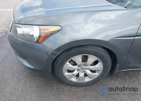 2009 Honda Accord 2.4 Ex from USA, damaged, VIN 1HGCP26729A010661